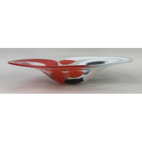 410 - A GLASS BOWL WITH RED AND WHITE DETAIL
 
55 x 41 x 11 cm