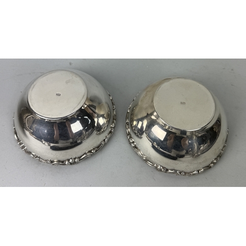 41 - A PAIR OF 900 SILVER BOWLS
11cm W
Total weight: 262gms