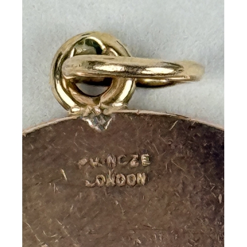 17 - PAUL VINCZE: A 9CT GOLD ST CHRISTOPHER MEDALLION/PENDANT
Weight: 8.5gms
Clear marking P.Vincze, Lond... 