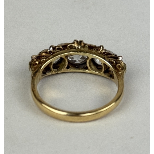 8 - AN 18CT GOLD FIVE STONE DIAMOND RING, CENTRAL DIAMOND 1.06CT
 
One central old European cut diamond,... 