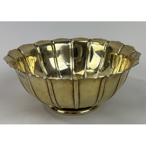 116 - A 1903 BARNARD SILVER BOWL WITH 'CHANCELLORS & CO' ENGRAVING
Weight: 194gms