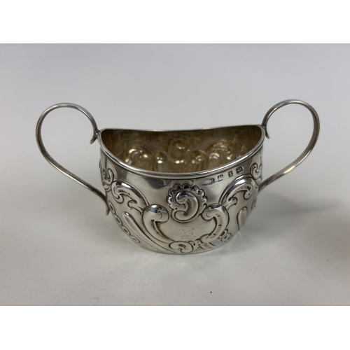 121 - A COLLECTION OF .925 STERLING SILVER TO INCLUDE CREAM JUGS AND SUGAR BOWL
Weight: 218gms... 