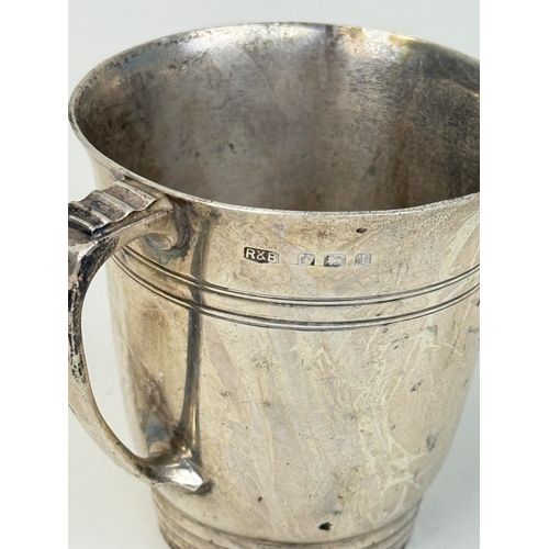 127 - A SILVER CHRISTENING CUP
Weight: 154gms
