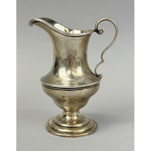 140 - A SILVER JUG
Weight: 102gms