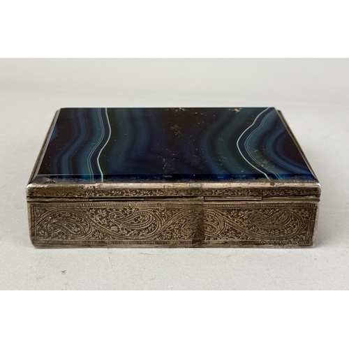152 - A SILVER BOX WITH BLUE AGATE LID, POSSIBLY INDIAN
11cm L