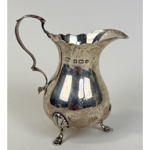167 - AN ANTIQUE SILVER CREAM JUG MARKED FOR WILLIAM AITKEN, BIRMINGHAM, 1909
Weight: 53gms
8.5cm H... 