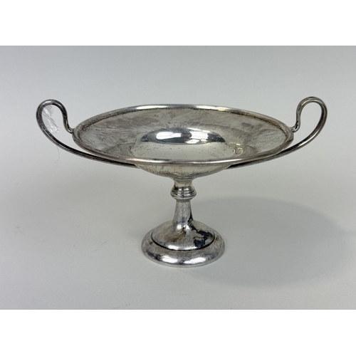169 - A SILVER PEDESTAL DISH
Weight: 116gms
8cm H