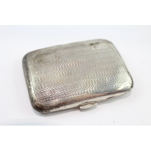 235 - A .925 STERLING SILVER CIGARETTE CASE
47gms