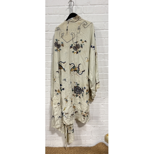 288 - A CHINESE LATE QING DYNASTY EMBROIDERED ROBE
120 cm Length