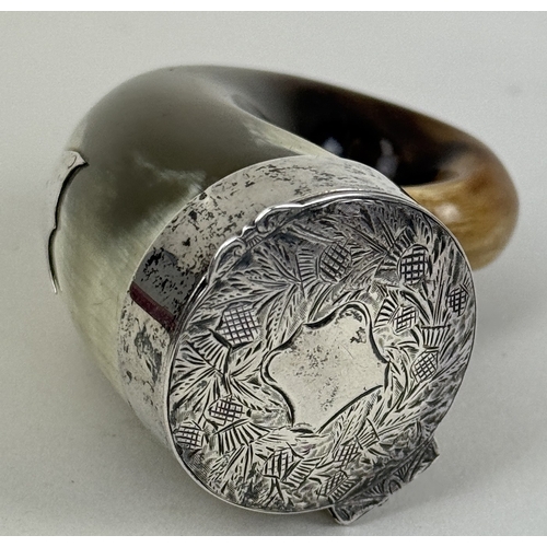 117 - A SILVER AND HORN SNUFF MULL
9cm L