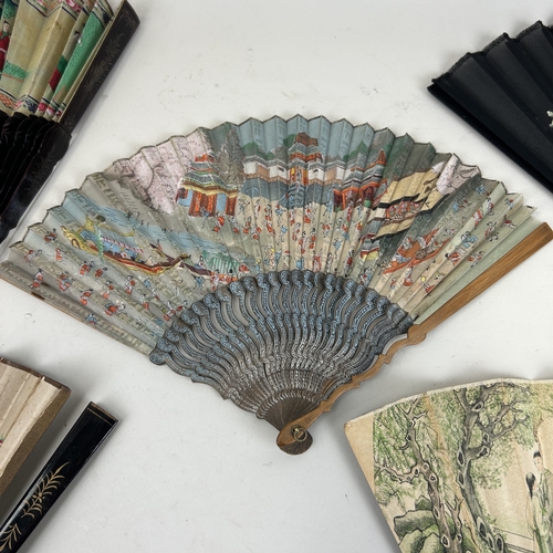 218 - A GROUP OF FIVE CHINESE FANS TO INCLUDE ANTIQUE AND HANDPAINTED
One dated '1900'