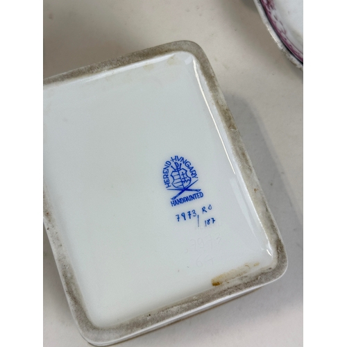 233 - CERAMICS TO INCLUDE CHINESE COCKERELS, MINTONS TUREEN, A CHINESE ENAMEL BOX, HEREND BOX
 ... 