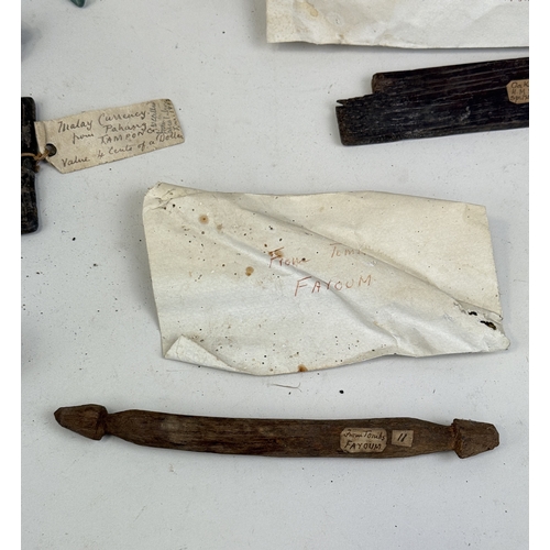 311 - CURIOSITIES TO INCLUDE LARGE MEDIEVAL OR EARLIER BARBED SPEAR HEADS, ANCIENT EGYPTIAN WOODEN ITEM FR... 