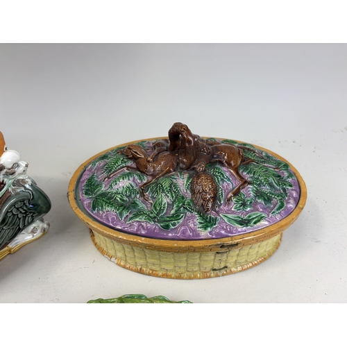 348 - FOUR PIECES OF ENGLISH MAJOLICA TO INCLUDE TWO HUNTING THEMED TUREENS, ONE WEDGEWOOD
Largest: 30cm x... 