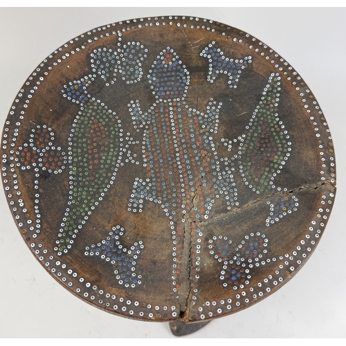 463 - AN AKAMBA HARDWOOD BEAD TOP STOOL
23cm x 21cm