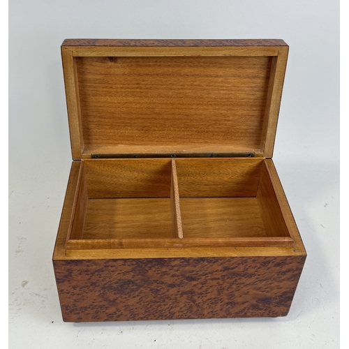 465 - BURR WALNUT MUSICAL CIGARETTE BOX
18 CM BY 10 CM BY 11 CM