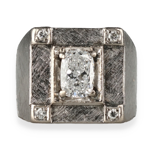 18 - AN 18CT WHITE GOLD AND DIAMOND RING, CENTRE STONE 1.5CT
Weight: 18.9gms