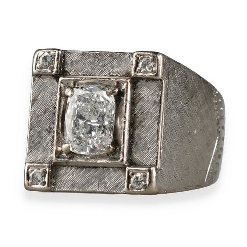 18 - AN 18CT WHITE GOLD AND DIAMOND RING, CENTRE STONE 1.5CT
Weight: 18.9gms