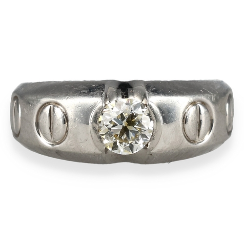 21 - AN 18CT WHITE GOLD AND DIAMOND RING, CENTRE STONE APPROXIMATELY 1CT
Weight: 18.3gms