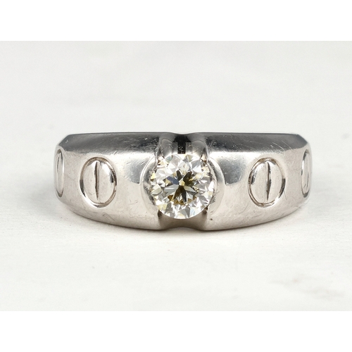 21 - AN 18CT WHITE GOLD AND DIAMOND RING, CENTRE STONE APPROXIMATELY 1CT
Weight: 18.3gms