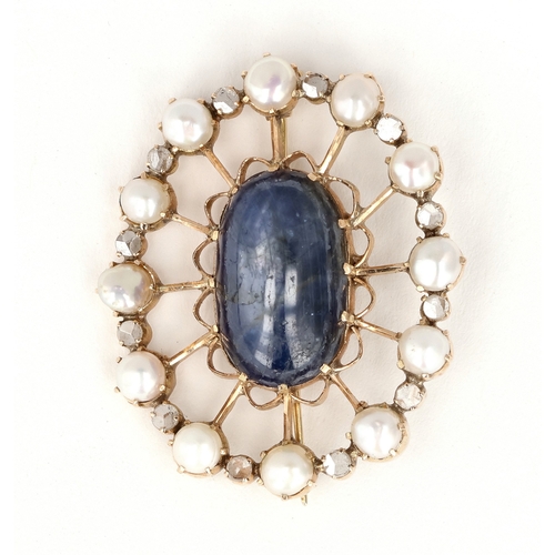 39 - A GOLD, PEARL AND DIAMOND BROOCH, CENTER STONE POSSIBLY A SAPPHIRE
Weight: 12.5 gms