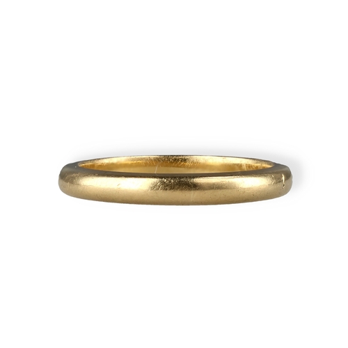 42 - A HIGH CARAT GOLD WEDDING BAND, PROBABLY 18-22CT
Weight: 3.7gms
