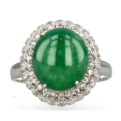 48 - A CHINESE DIAMOND SET GOLD RING WITH JADE CABOCHON, BAND MARKED '18K'
Weight: 5.7gms
一枚凸圓形金鑲玉戒指，戒指標記... 