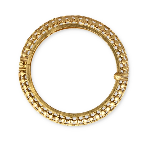1 - A HIGH CARAT GOLD INDIAN BANGLE
Tests as 22ct or better.
Weight: 42.4gms