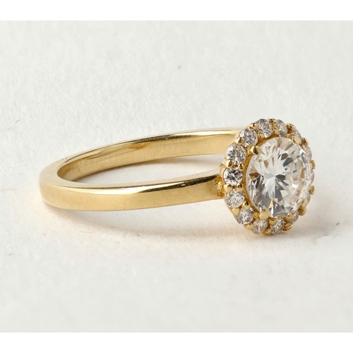 10 - AN 18CT GOLD DIAMOND RING, CENTRE STONE 1CT
Weight: 3.2gms