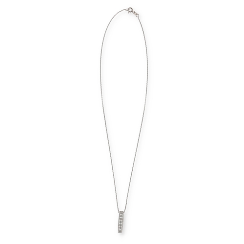 43 - A 14CT GOLD NECKLACE WITH DIAMOND SET PENDANT
Weight: 2.3gms