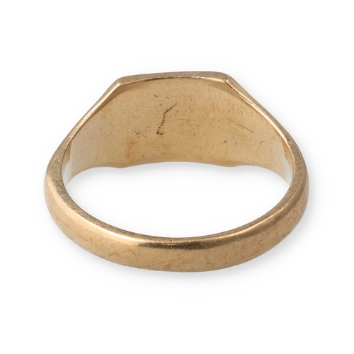 64 - A 9CT GOLD SIGNET RING
3.1 gms