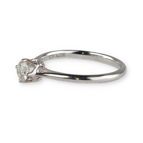 67B - A PLATINUM RING SET WITH SOLITAIRE DIAMOND
0.4points
2.3gms