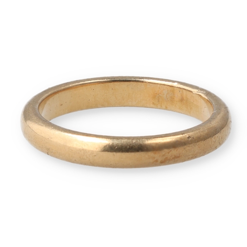 69 - A 9CT GOLD WEDDING BAND
2.9 gms