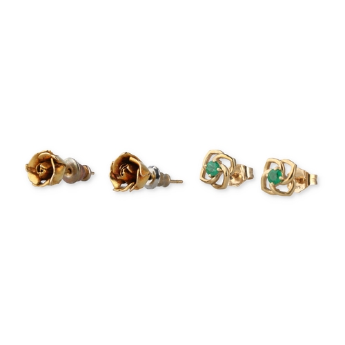 81 - A PAIR OF 9CT GOLD EARRINGS TOGETHER WITH ANOTHER PAIR OF 9CT GOLD ROSEBUD EARRING STUDS
Total weigh... 