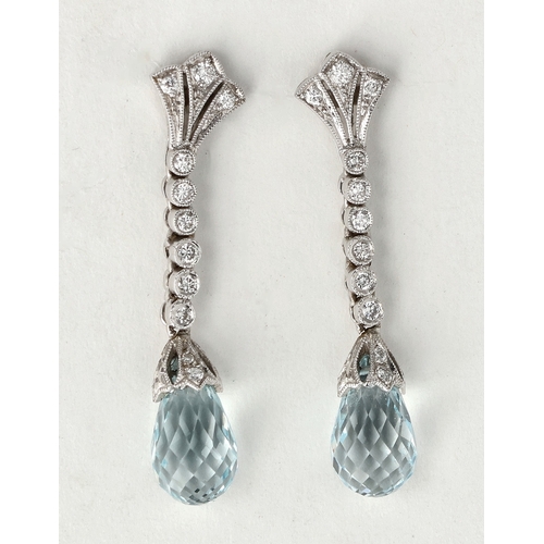 98 - A PAIR OF 18CT WHITE GOLD AQUAMARINE DROP EARRINGS
4.4 gms