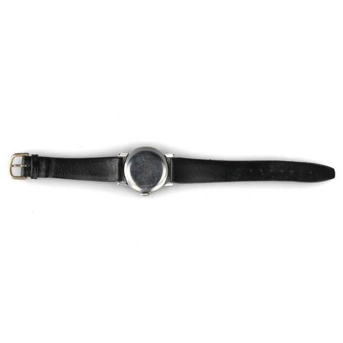 107B - A VINTAGE GENTLEMAN'S OMEGA WRISTWATCH
