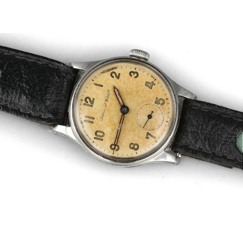 113 - A VINTAGE GENTLEMAN'S INTERNATIONAL WATCH COMPANY WRIST WATCH
 