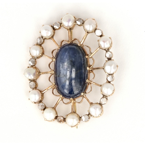 30 - A GOLD, PEARL AND DIAMOND BROOCH, CENTER STONE POSSIBLY A SAPPHIRE
Weight: 12.5 gms