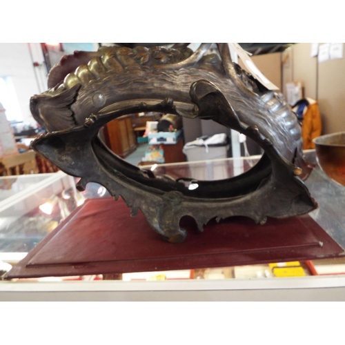 17 - A 19thC H. Luppens & Co of Brussels bronze de-art ornate table centre piece, having a fluted body wi... 