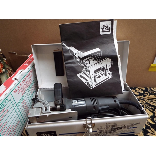 421 - An ELU flat dowel joint biscuit cutter for furniture and frame making in original case