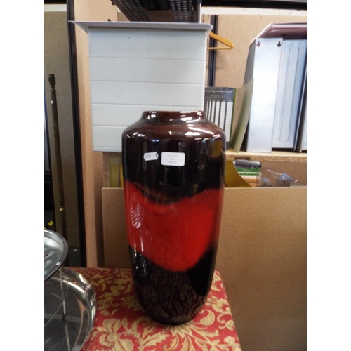 188 - A West German lava vase