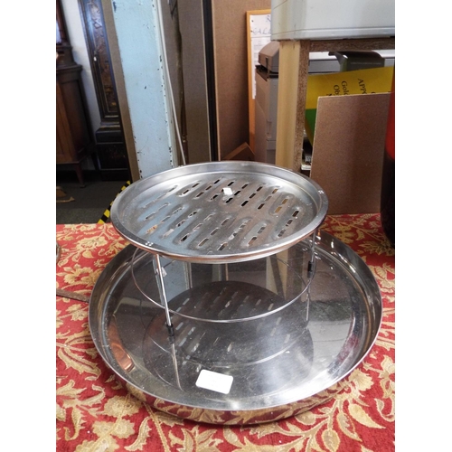 189 - A stainless steel seafood service plate