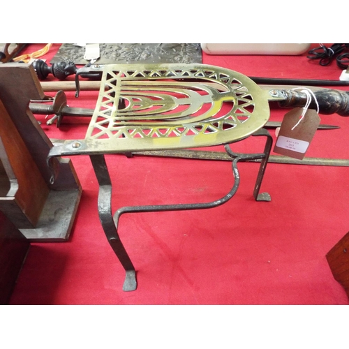 203 - A Victorian brass and wrought iron trivet
