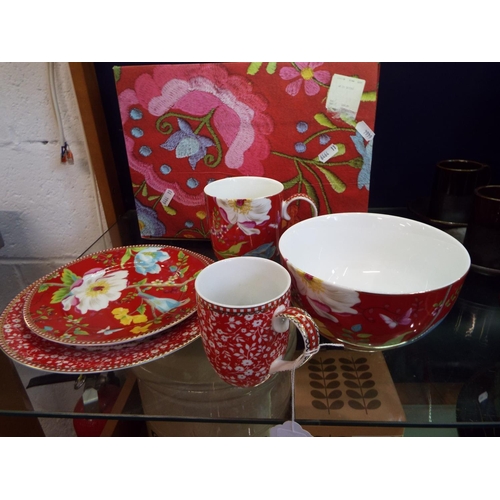 75 - A boxed five piece Pip Home china to include bowl, plates and mugs