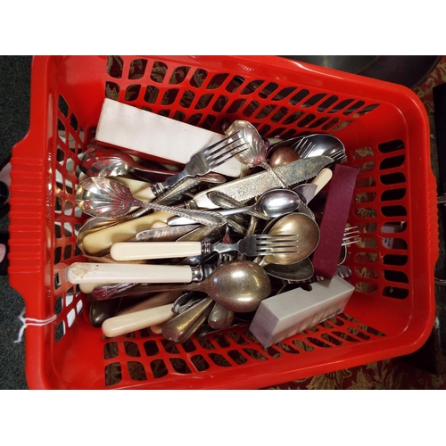 197 - A selection of cutlery