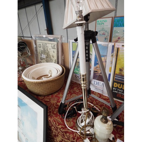 485A - An Onyx table lamp together with a tripod lamp and another