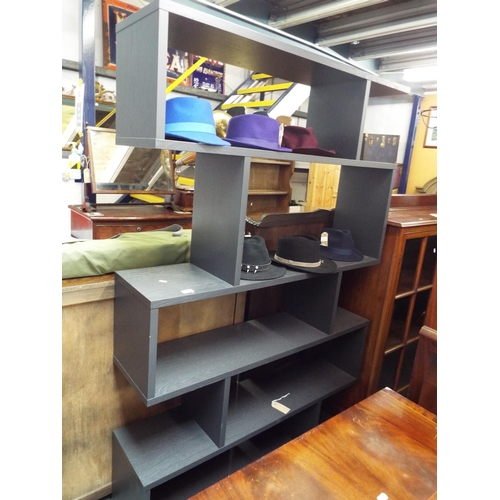 Lot 600       