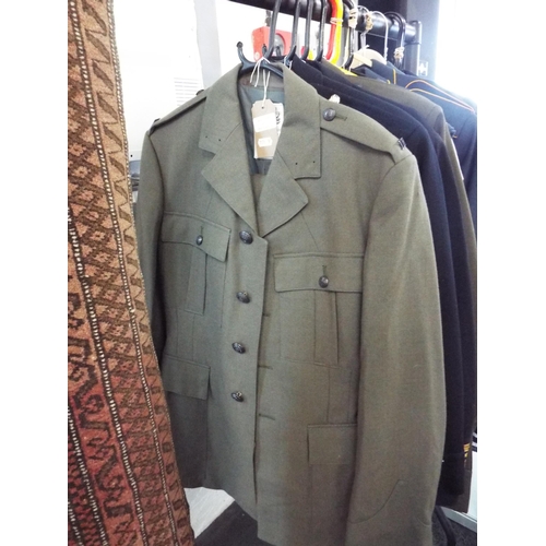 451 - A Royal Marine Lovat uniform to include jacket and trousers