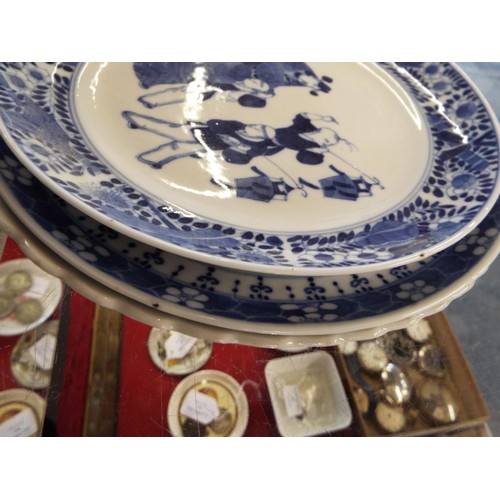 49 - Four Oriental blue and white plated and two Imari decorated bowls