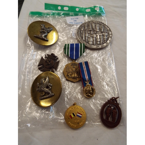 105 - A mixed selection of military medals